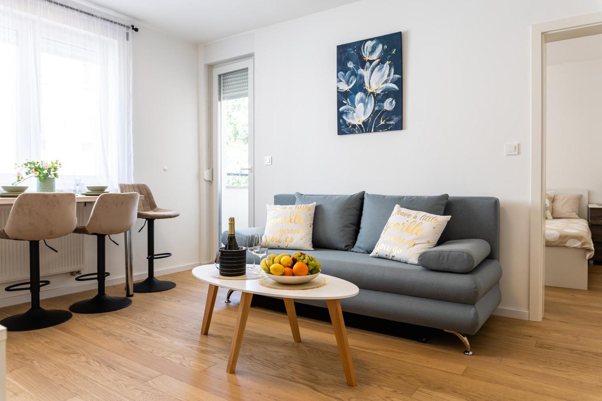 Ninas Apartman Загреб Экстерьер фото